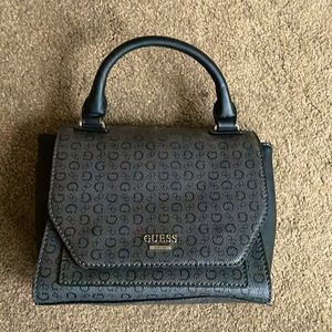 Guess purse